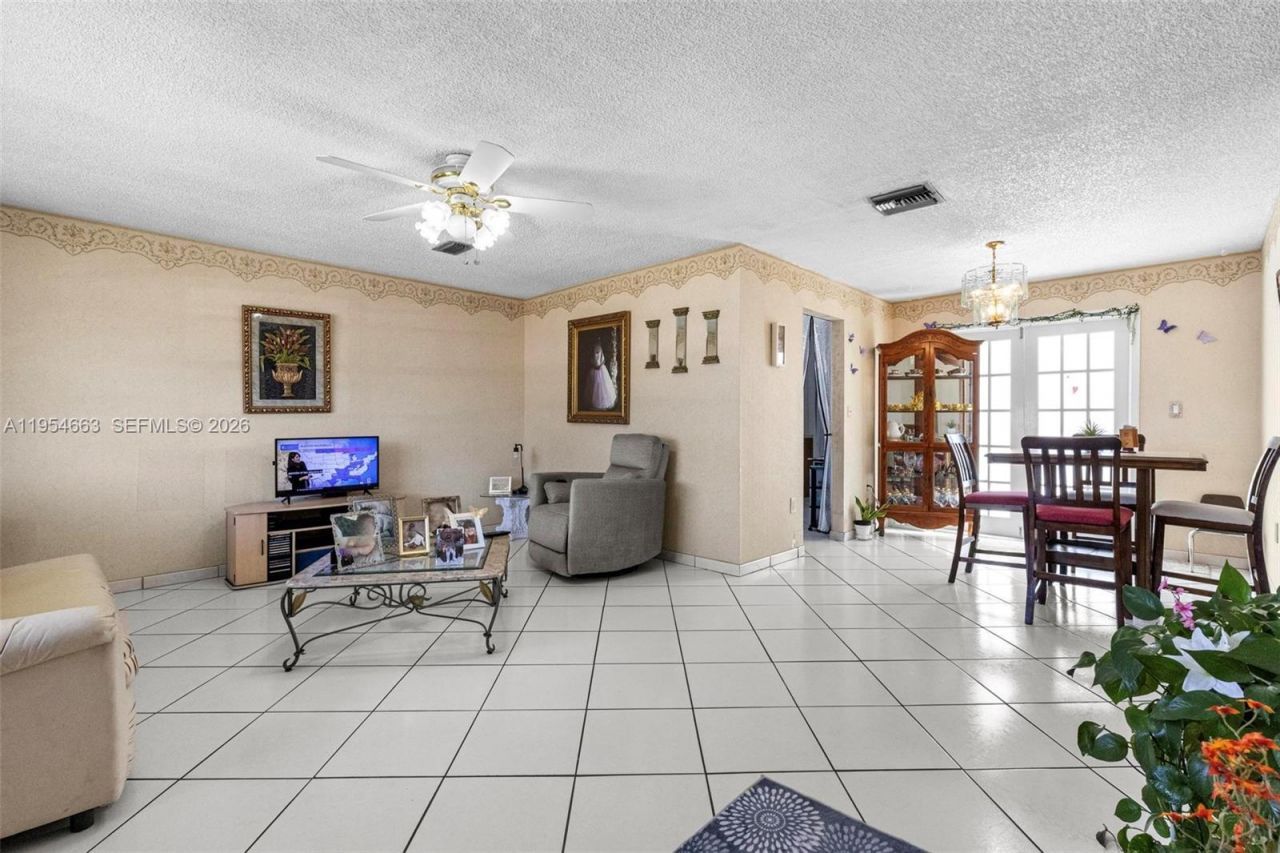 30345 SW 158th Ct, Homestead, FL 33033 Photo