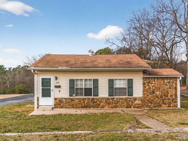 4401 West Drive, Little Rock, AR 72118