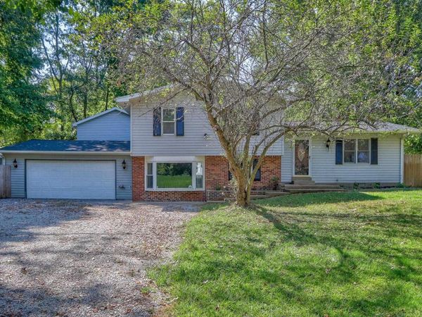 9301 Damm Road, Wadesville, IN 47638