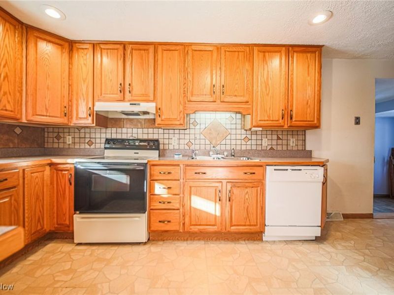 4974 E Lincoln Way, Wooster, OH 44691 Photo 14