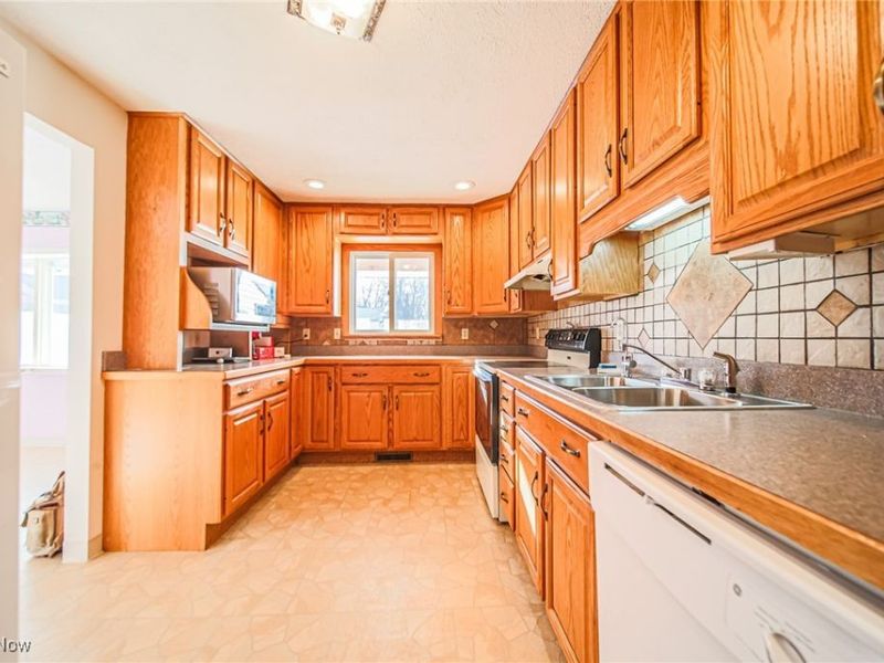 4974 E Lincoln Way, Wooster, OH 44691 Photo 15