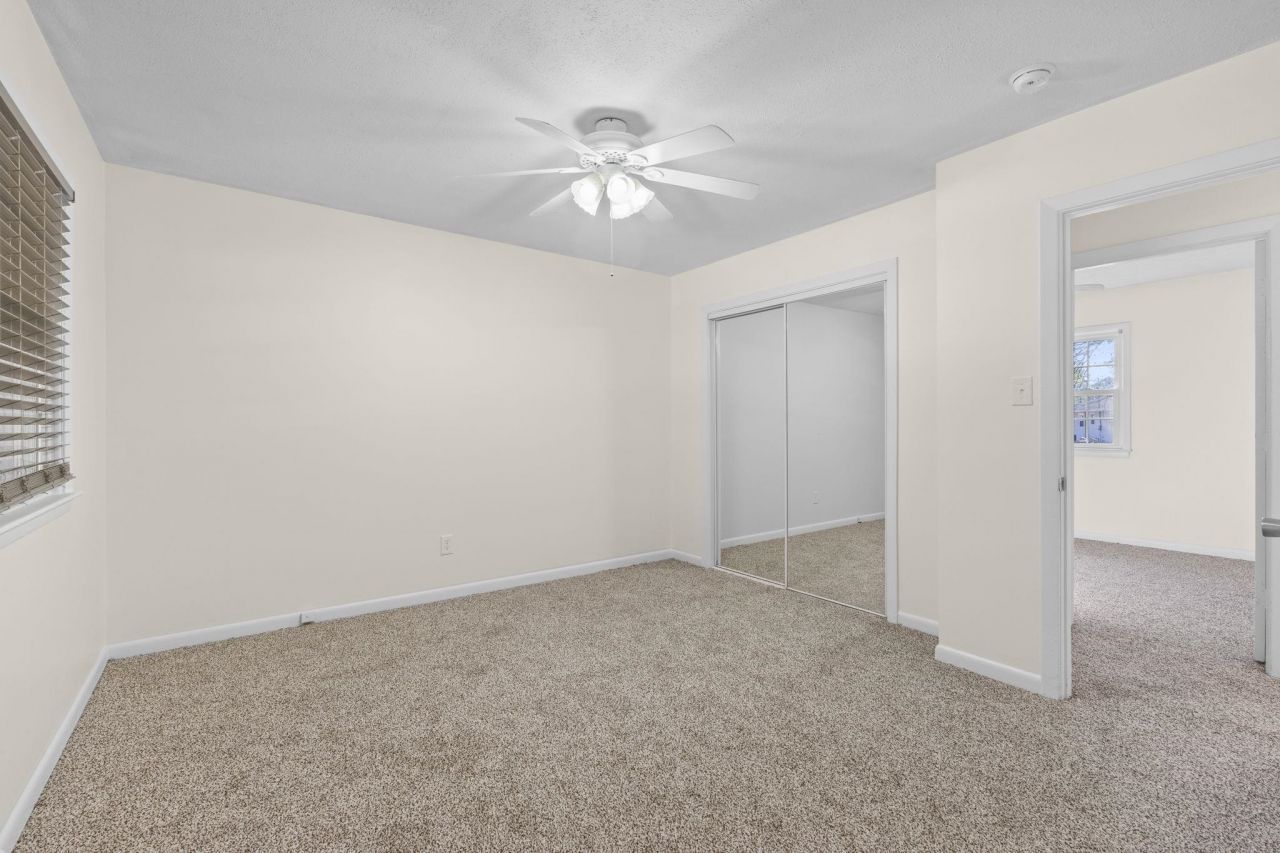 112 Longwood Ln. Photo 15