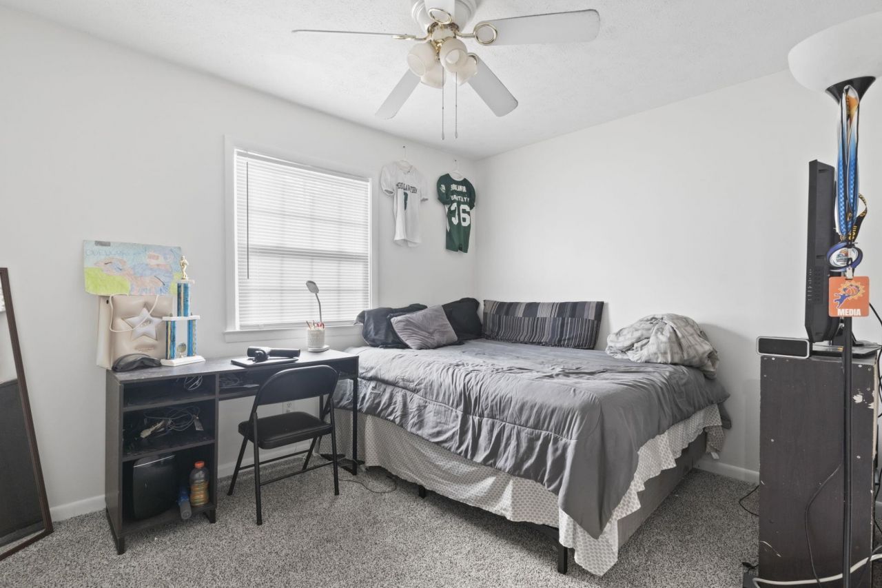 112 Longwood Ln. Photo 7