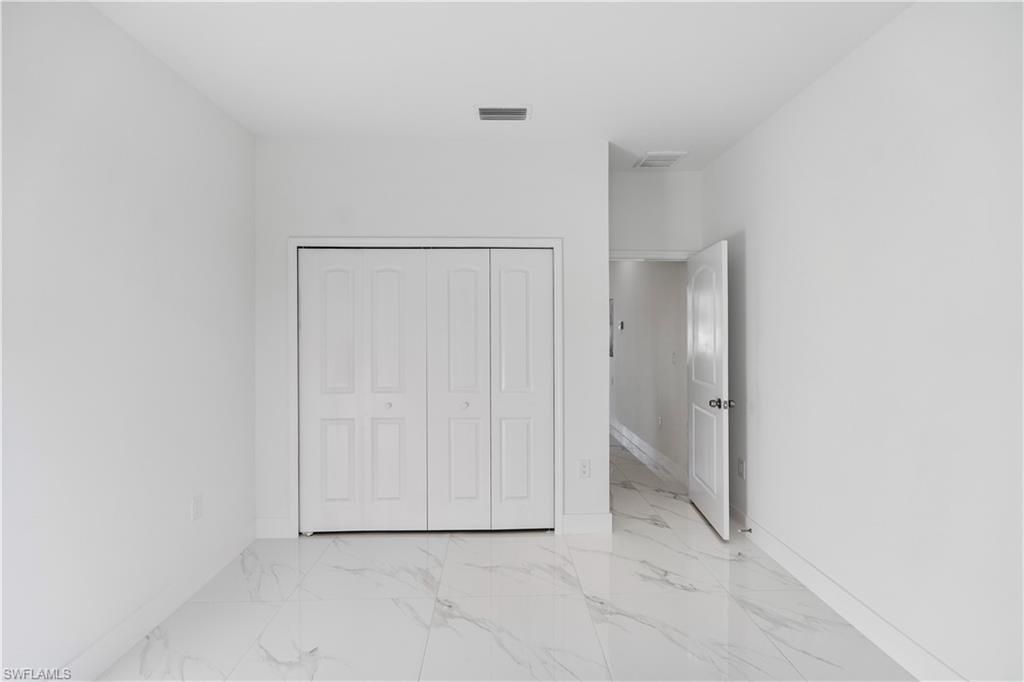 928/930 Hepburn Ave, Lehigh Acres, FL 33974 Photo