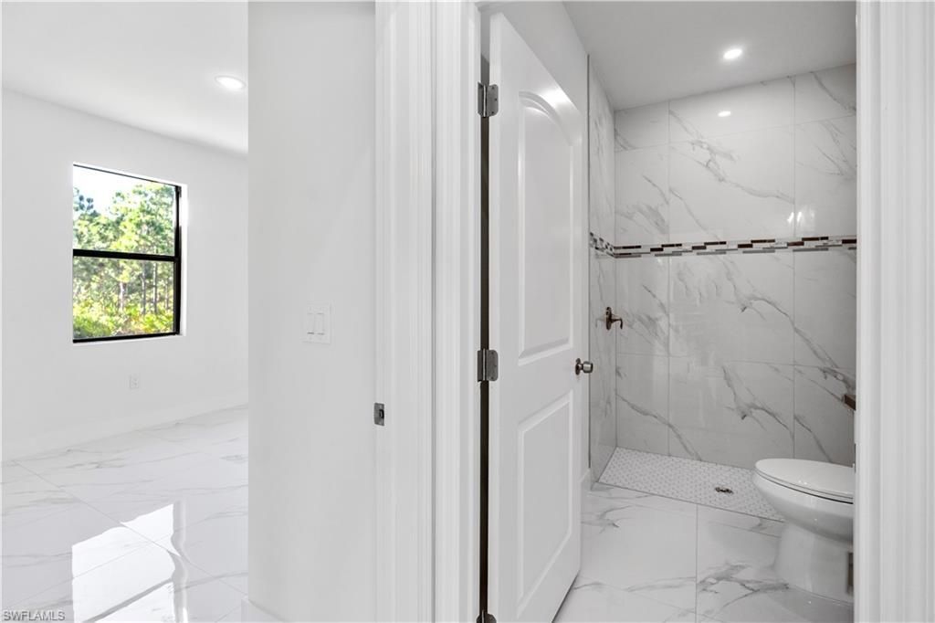 928/930 Hepburn Ave, Lehigh Acres, FL 33974 Photo