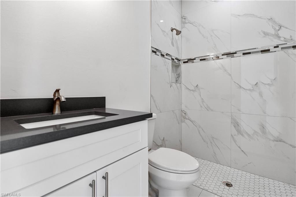 928/930 Hepburn Ave, Lehigh Acres, FL 33974 Photo