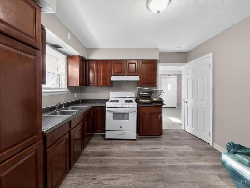 6822 Betts Avenue, North College Hill, OH 45239 Photo 13