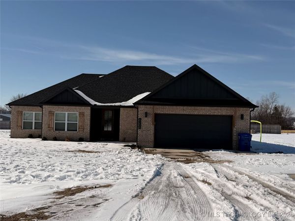 8201 S 13th Street East, Muskogee, OK 74403