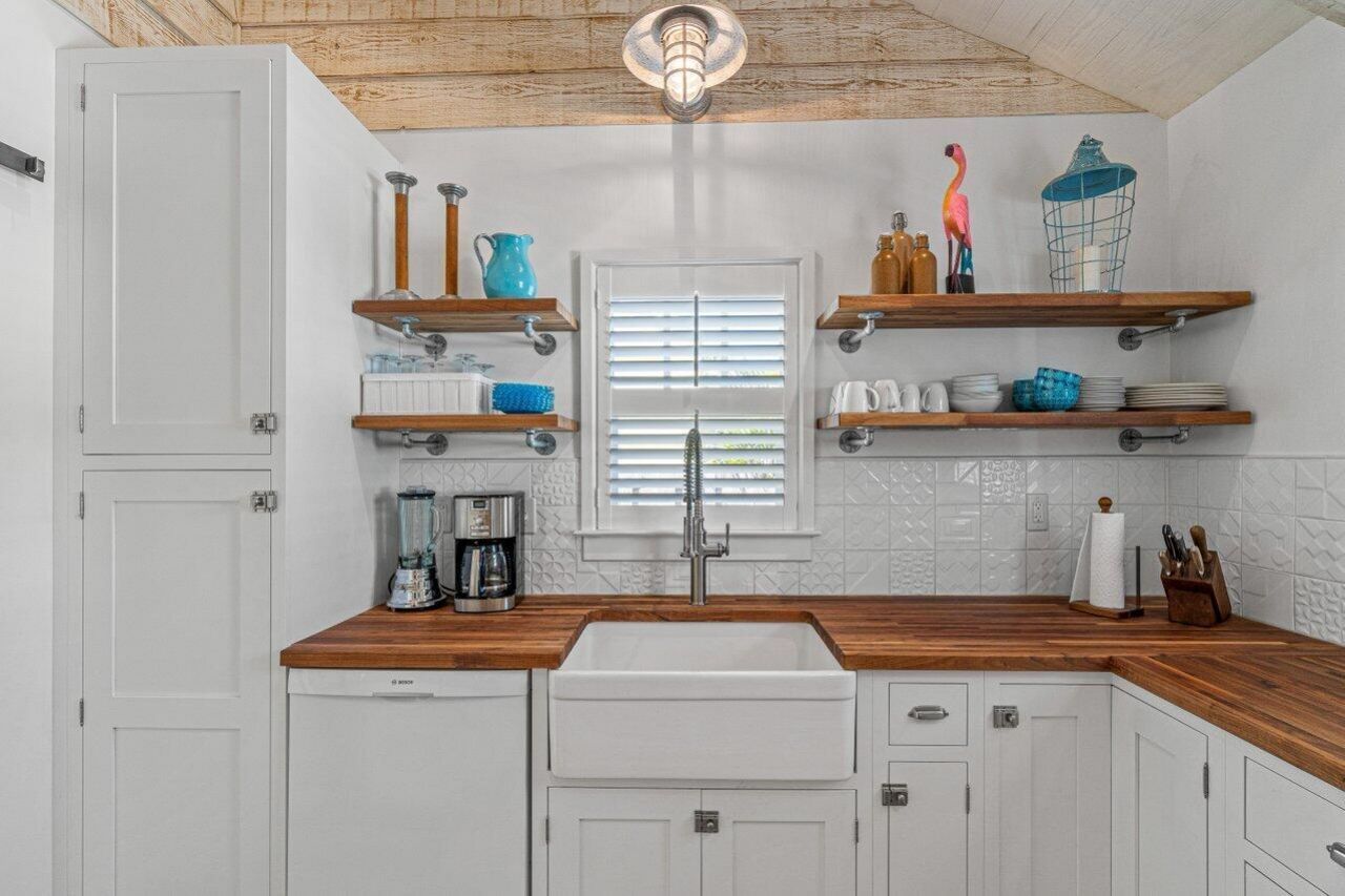 714 N Ocean Breeze, Lake Worth Beach, FL 33460 Photo