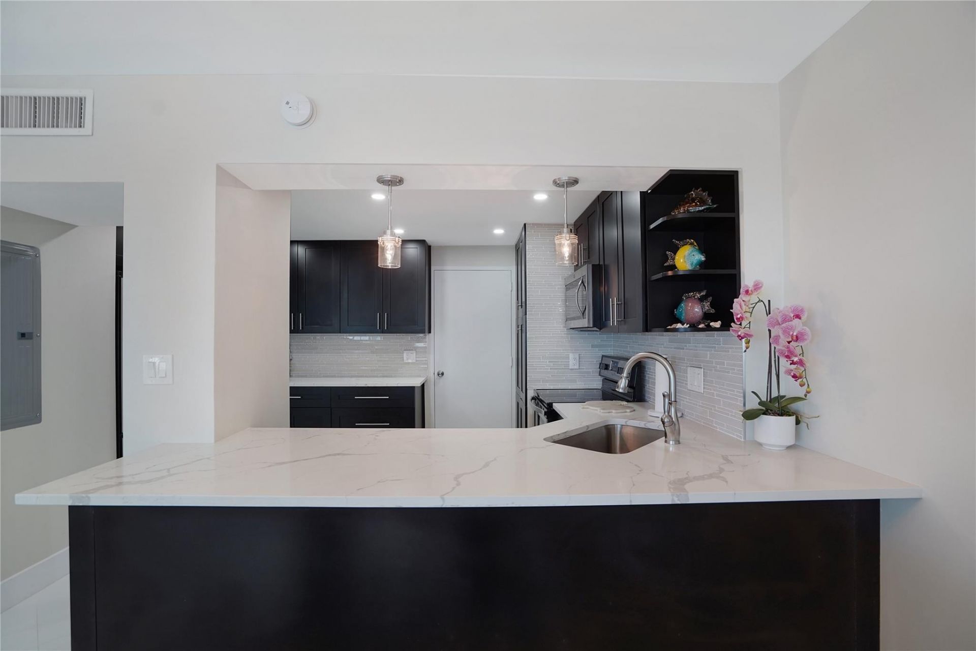 3430 Galt Ocean Drive, Unit 410, Fort Lauderdale, FL 33308 Photo