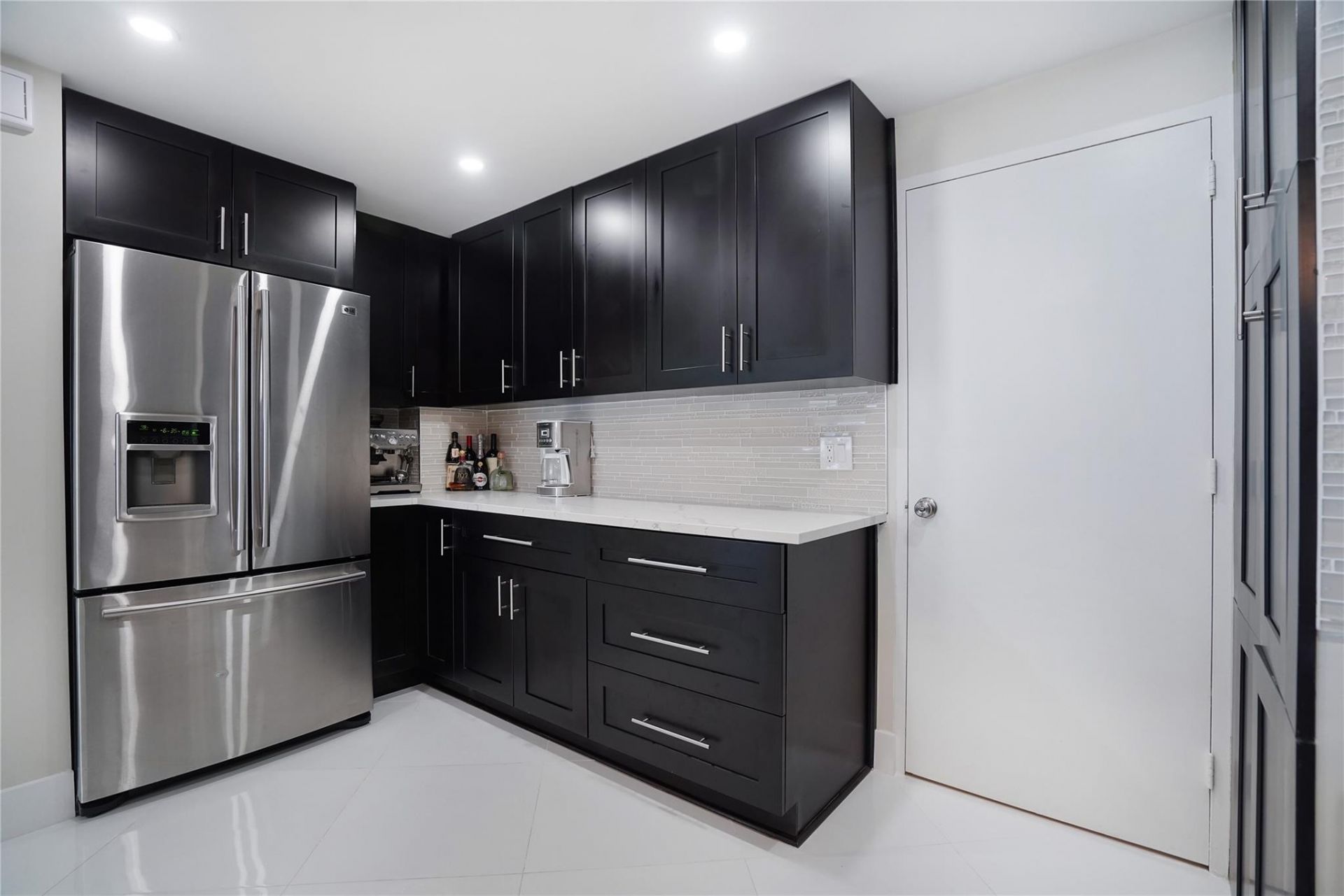 3430 Galt Ocean Drive, Unit 410, Fort Lauderdale, FL 33308 Photo