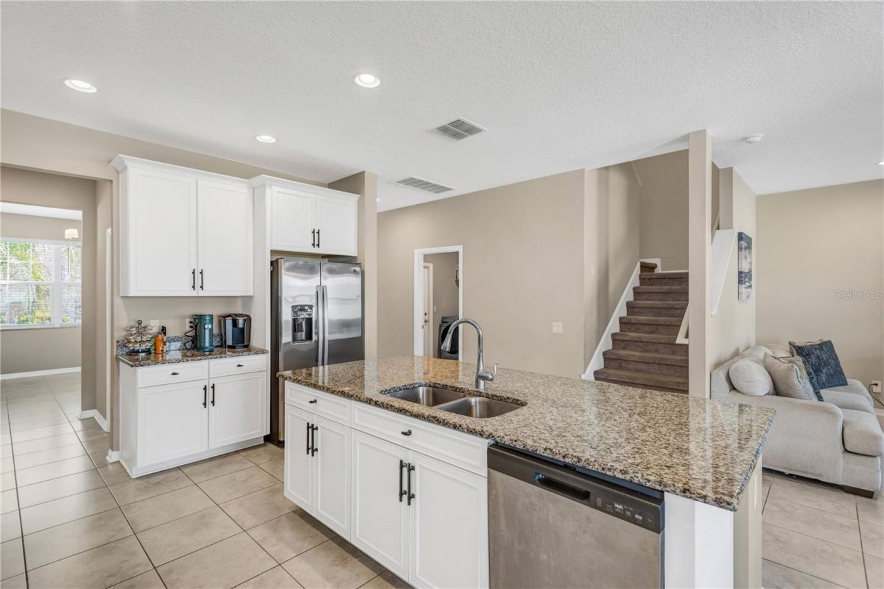 3027 Autumn Rock Drive, Zephyrhills, FL 33540 Photo