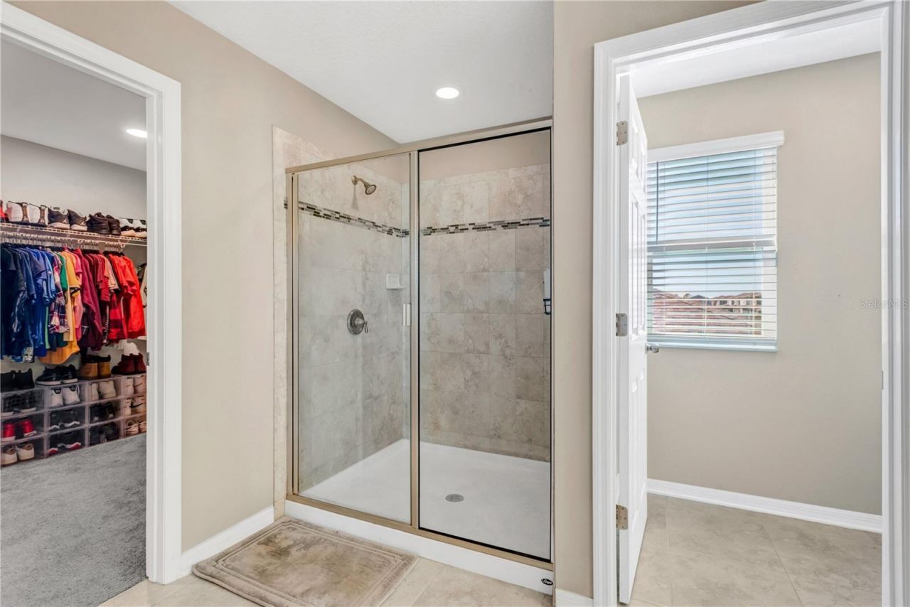 3027 Autumn Rock Drive, Zephyrhills, FL 33540 Photo