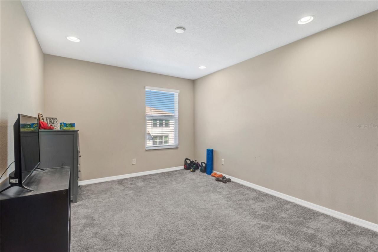 3027 Autumn Rock Drive, Zephyrhills, FL 33540 Photo