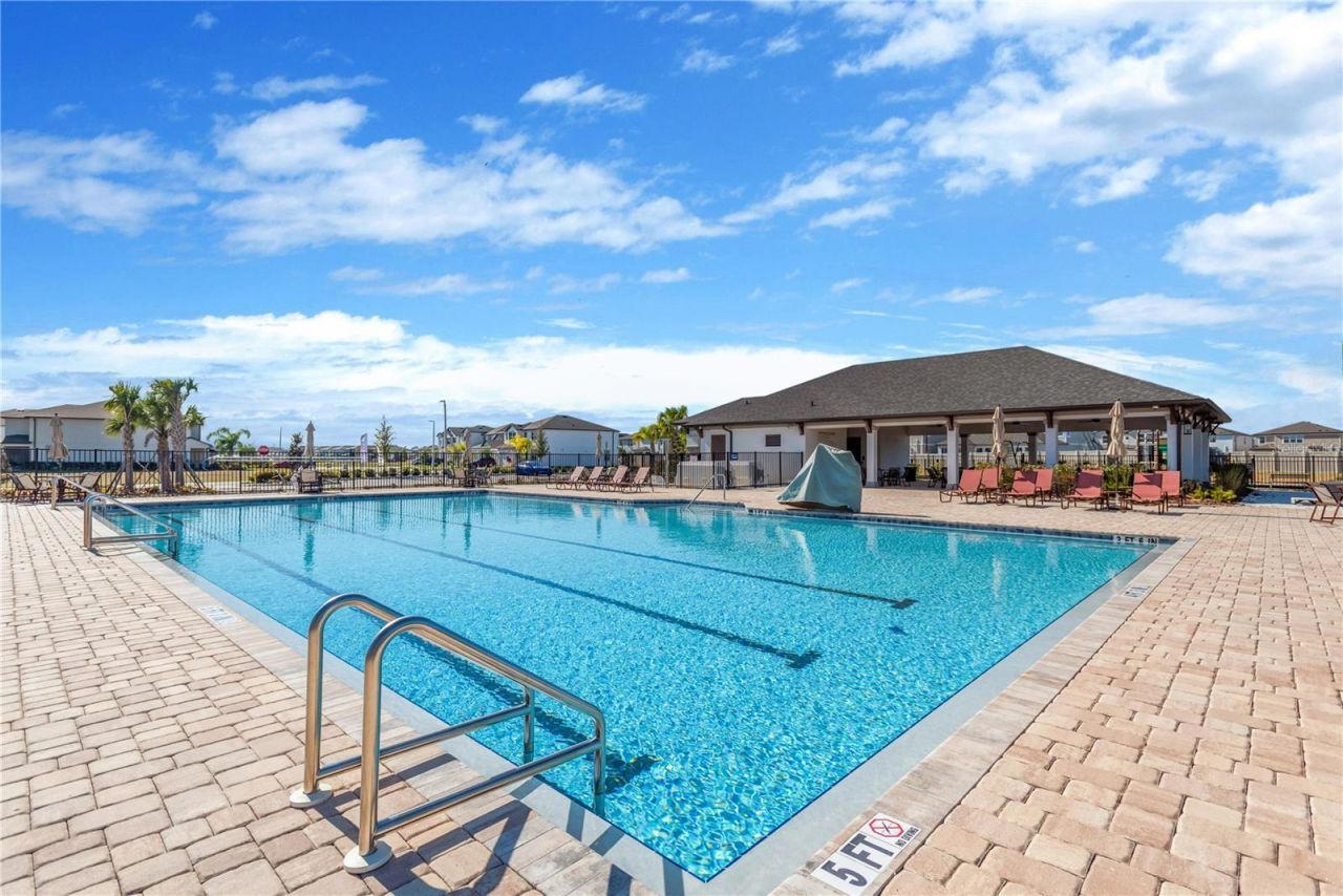 3027 Autumn Rock Drive, Zephyrhills, FL 33540 Photo