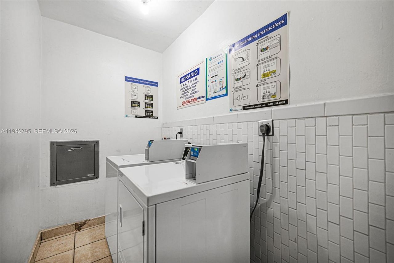 3640 NW 9th St, Unit 401, Miami, FL 33125 Photo