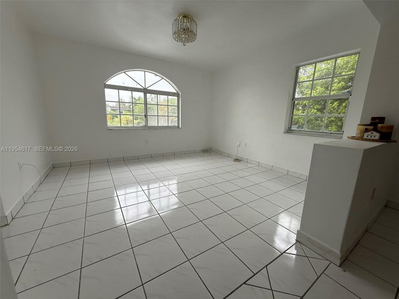 9825 SW 54th St, Miami, FL 33165 Photo