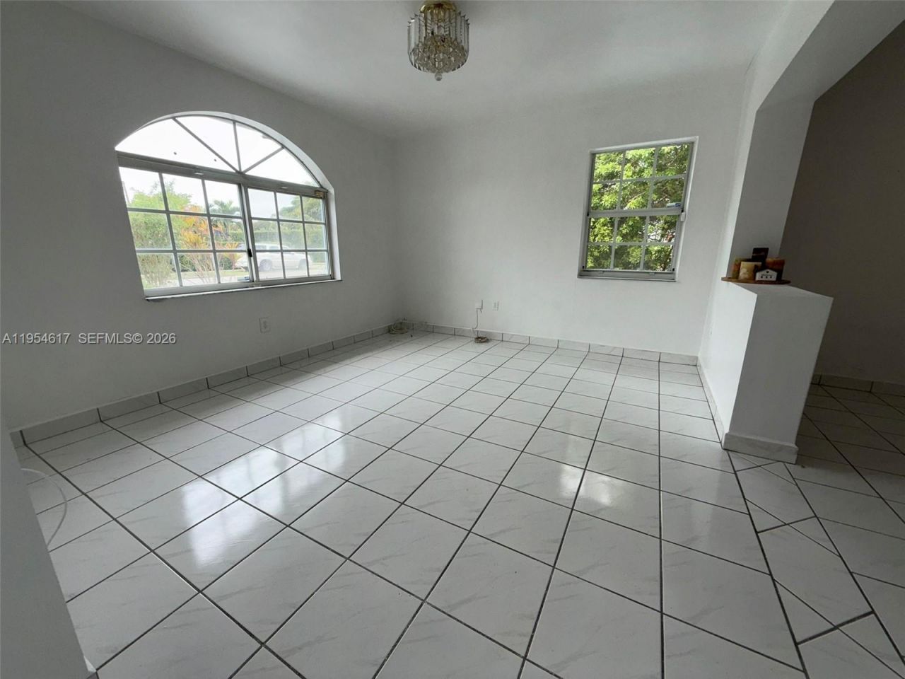 9825 SW 54th St, Miami, FL 33165 Photo