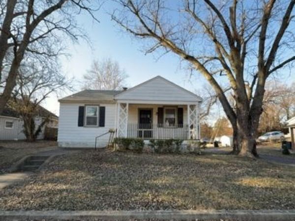 709 Benton Street, Belleville, IL 62220