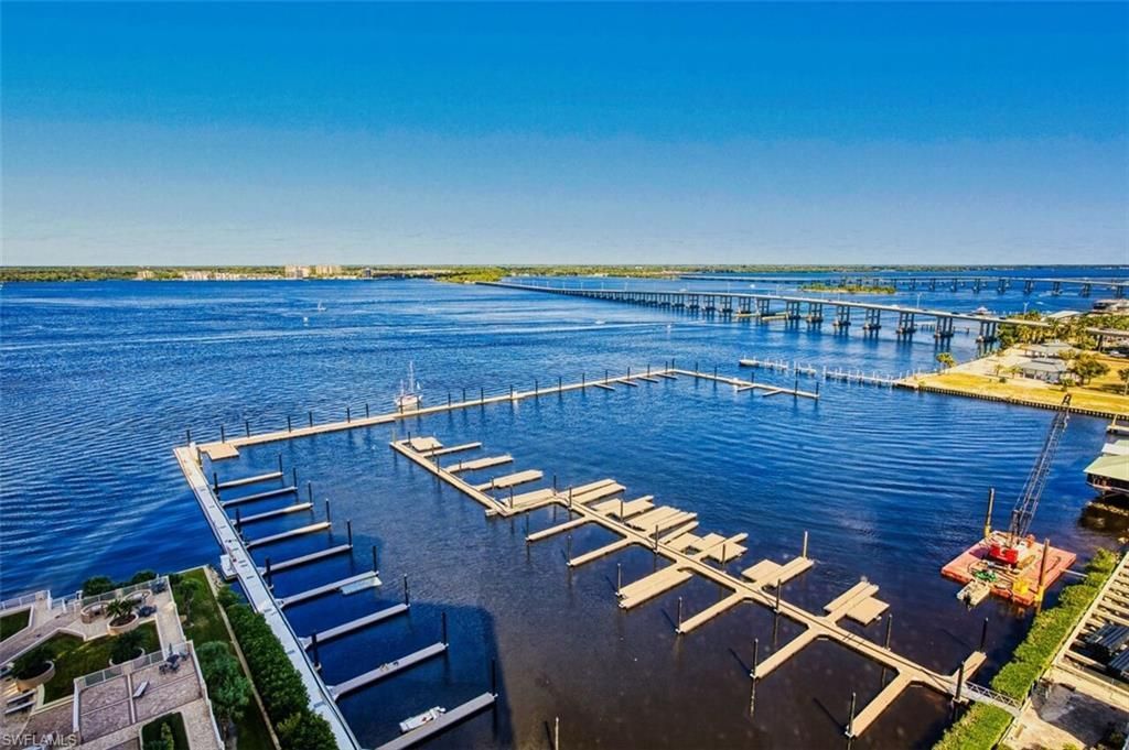 2090 W First St , Unit 1810, Fort Myers, FL 33901 Photo