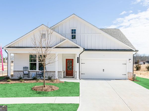 153 Chattahoochee Circle, Locust Grove, GA 30248