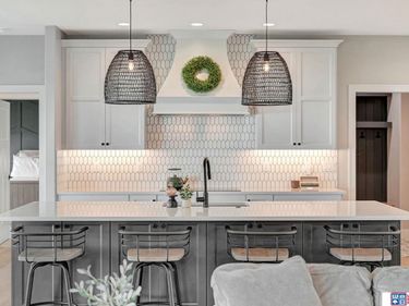 921 N 107th Street, Lincoln, NE 68527