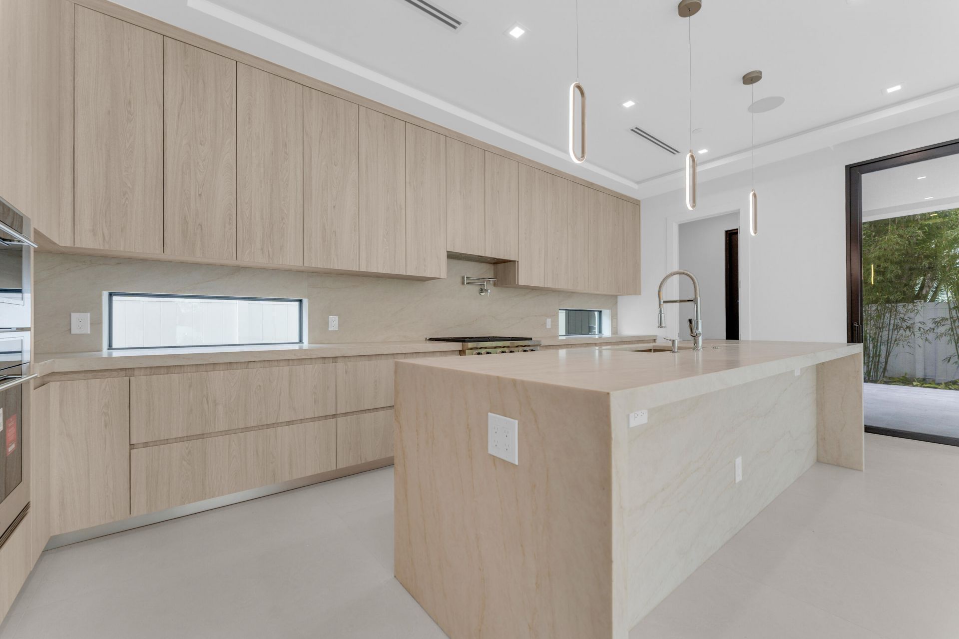 913 Denery Lane, Delray Beach, FL 33483 Photo