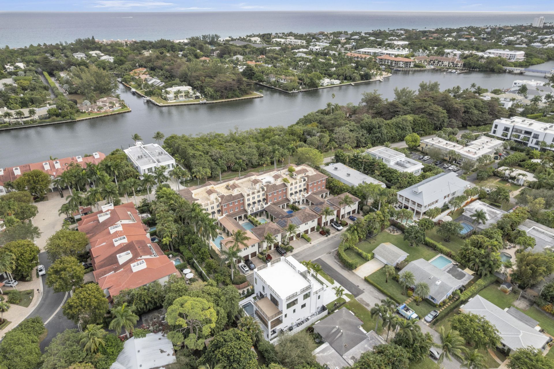 913 Denery Lane, Delray Beach, FL 33483 Photo