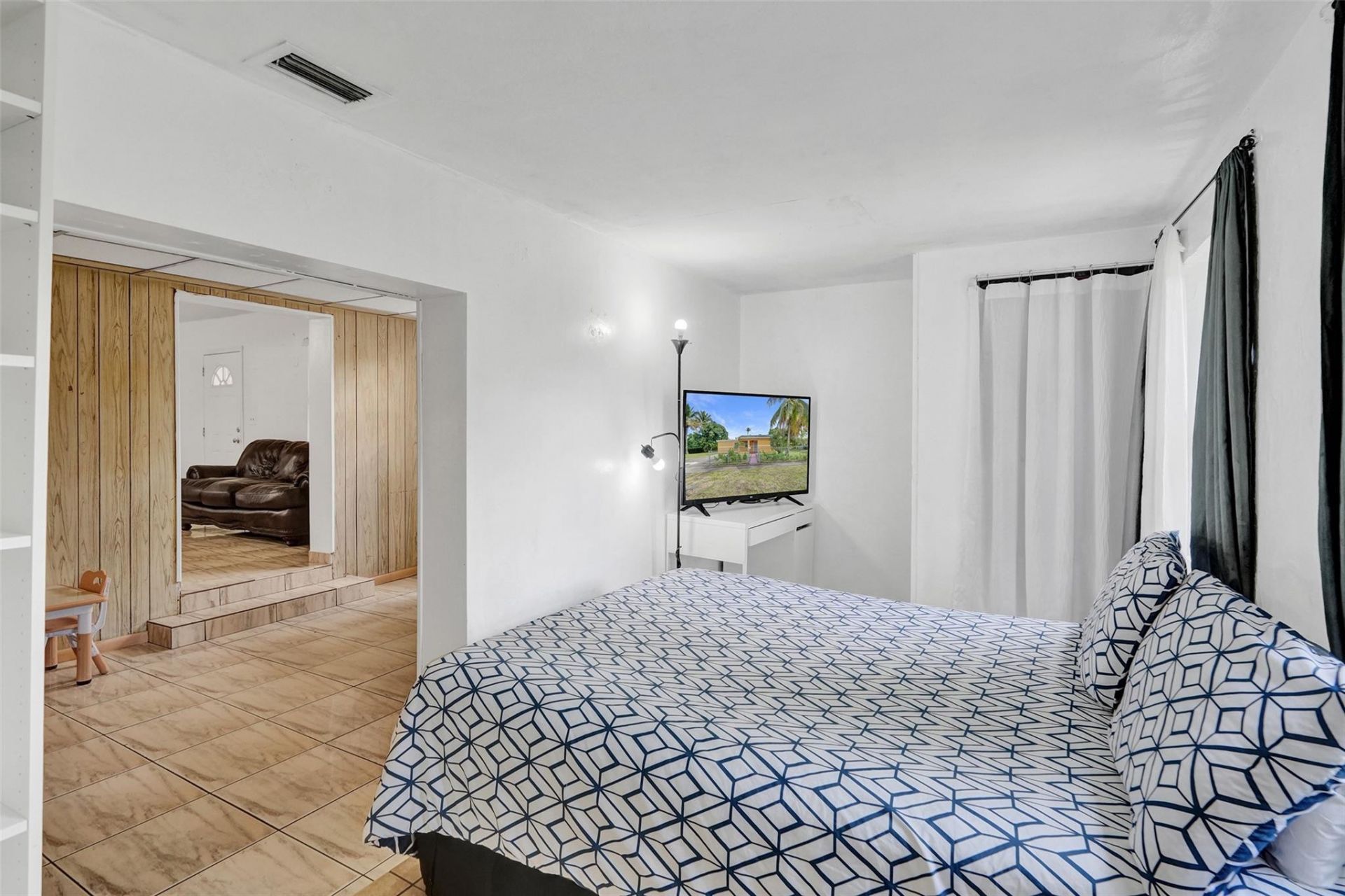 14115 NE 11th Avenue, North Miami, FL 33161 Photo