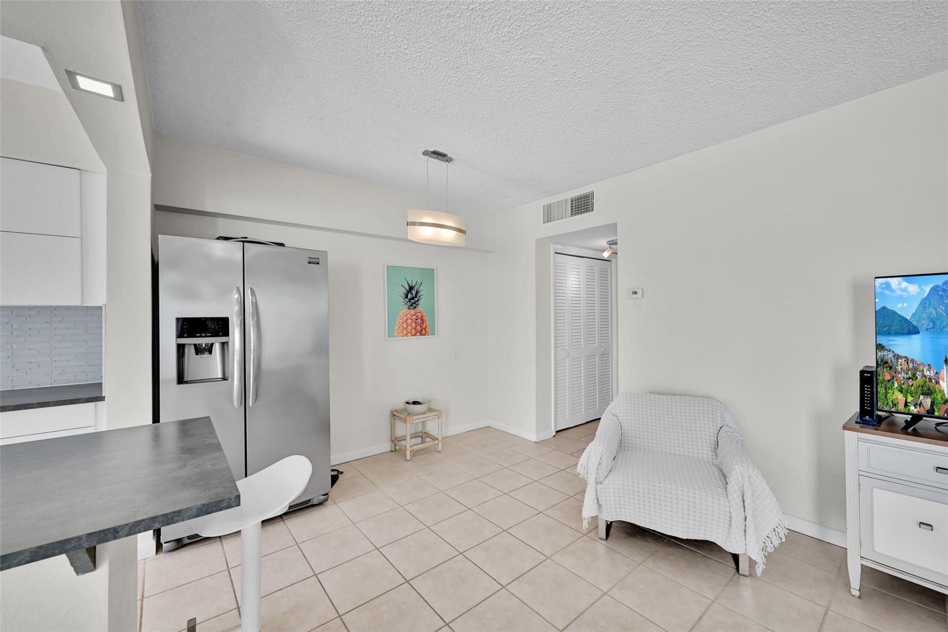 901 S Surf Road, Unit 203, Hollywood, FL 33019 Photo