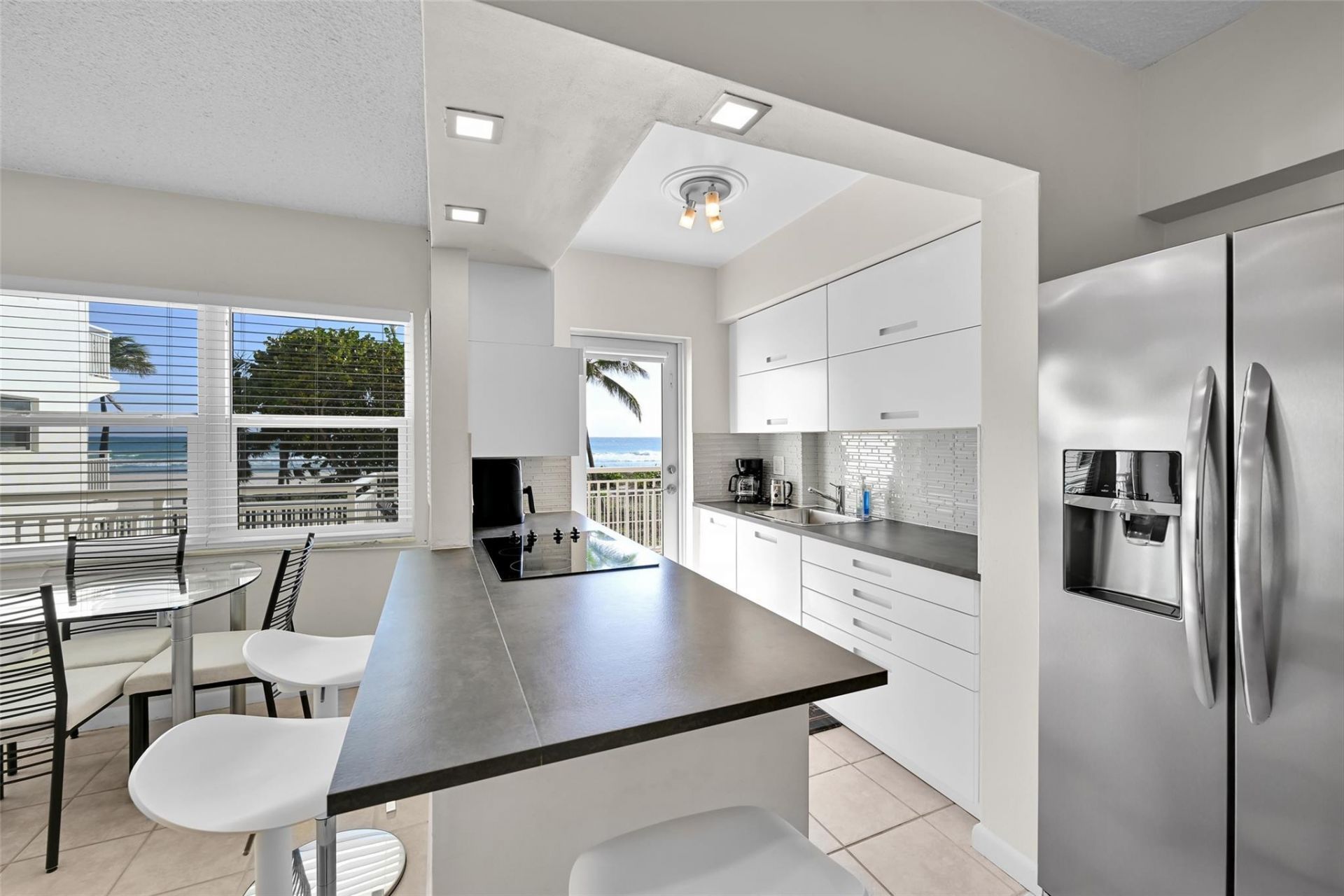 901 S Surf Road, Unit 203, Hollywood, FL 33019 Photo