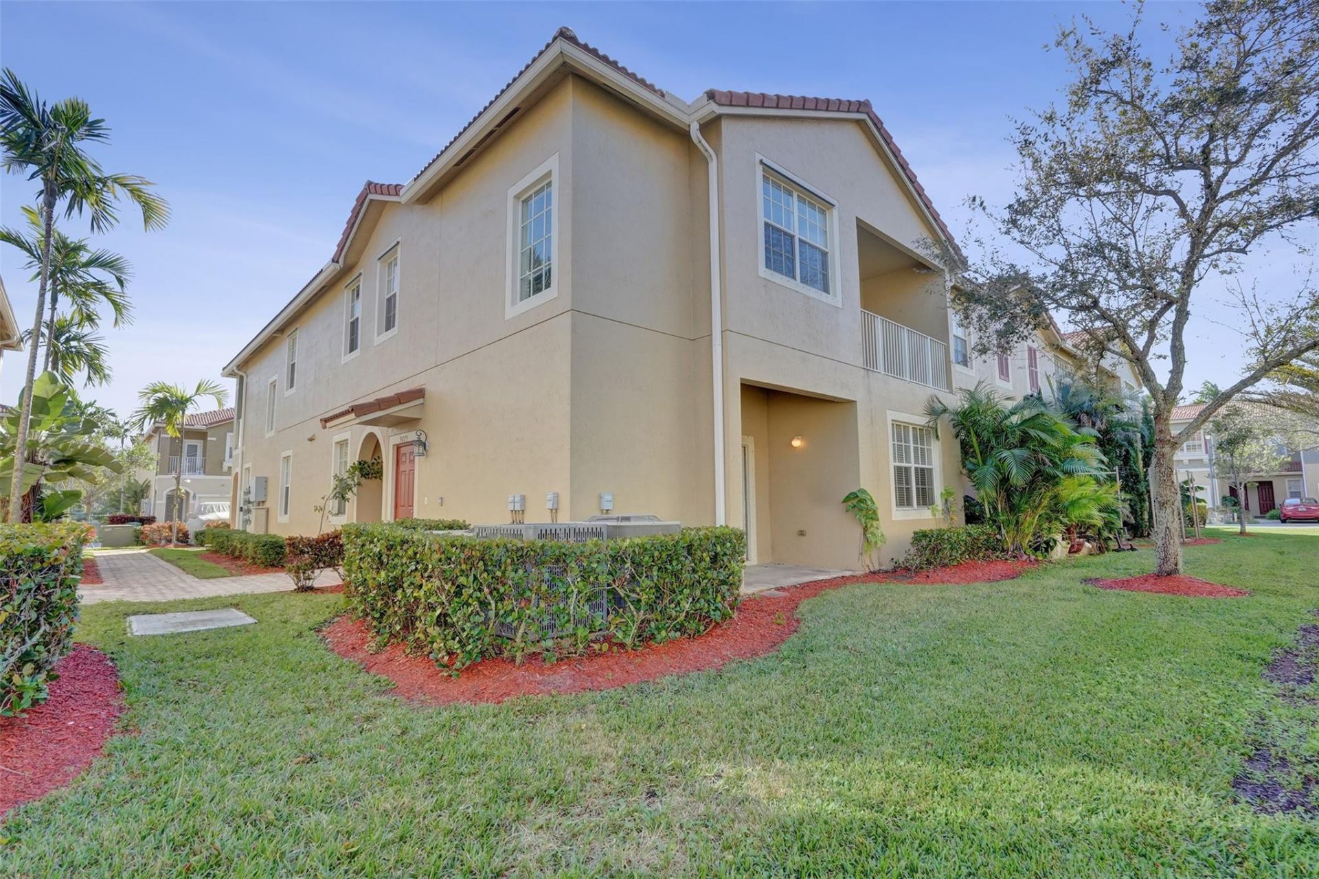 9075 Plymouth Place, Unit 9075, Tamarac, FL 33321 Photo