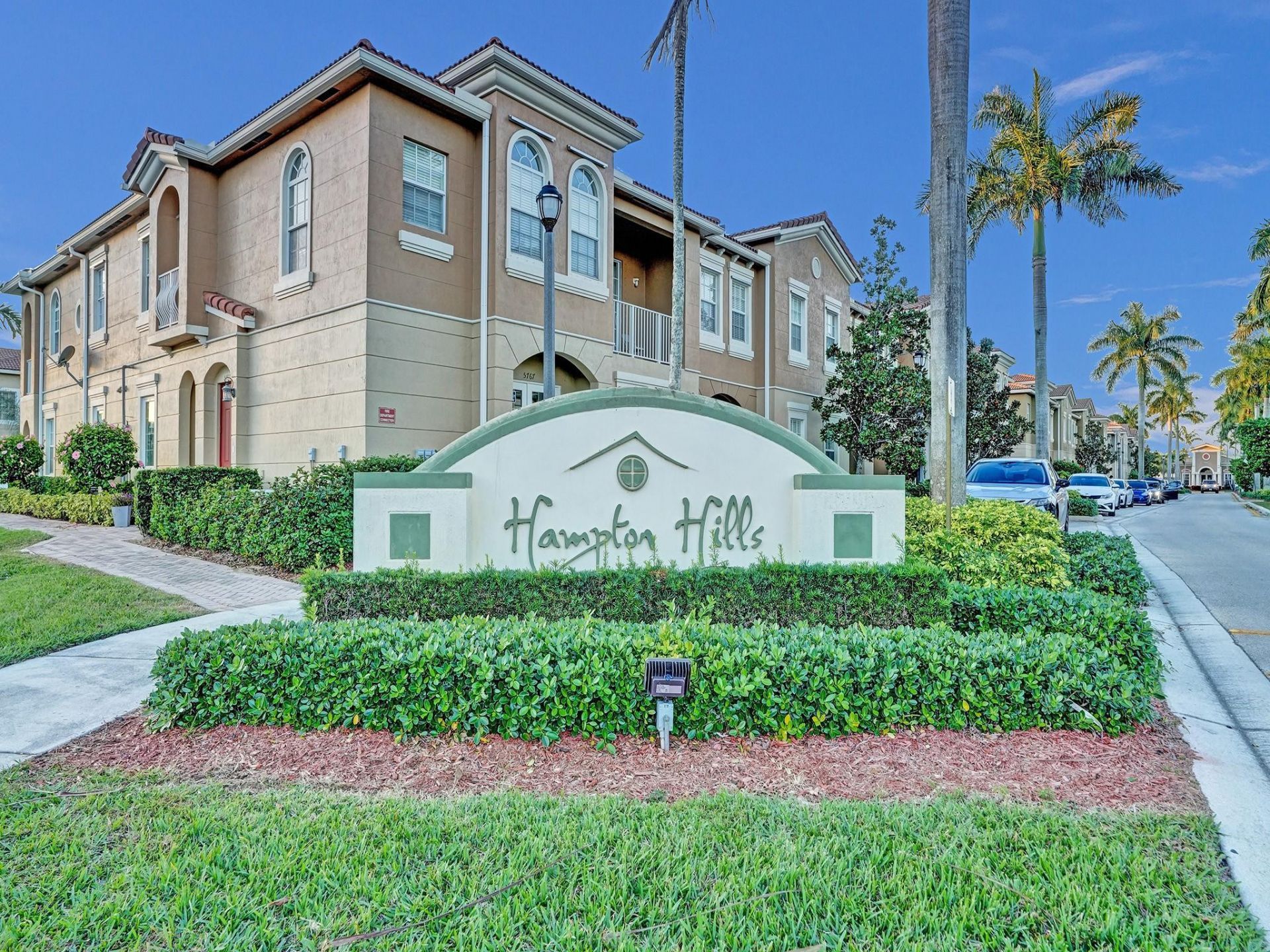 9075 Plymouth Place, Unit 9075, Tamarac, FL 33321 Photo