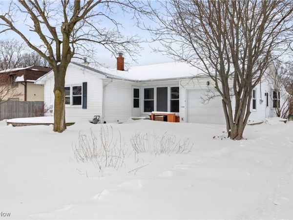 14015 W Lake Road, Vermilion, OH 44089