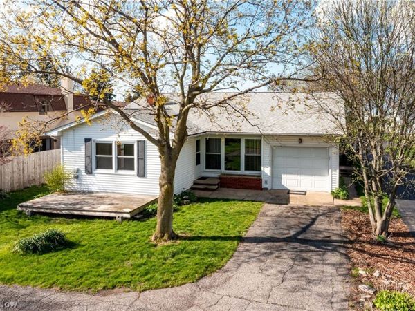 14015 W Lake Road, Vermilion, OH 44089