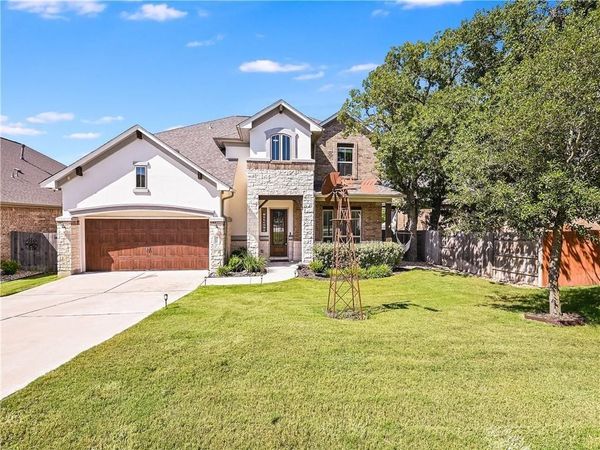 332 Quartz DR, Dripping Springs, TX 78620