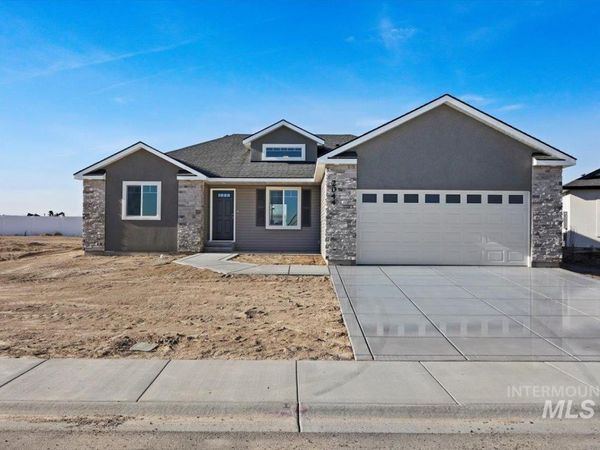 2044 Lowline Avenue, Twin Falls, ID 83301