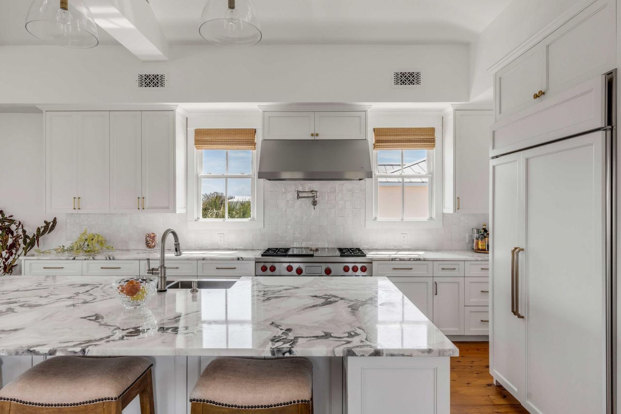 904 Middle Street Photo 16