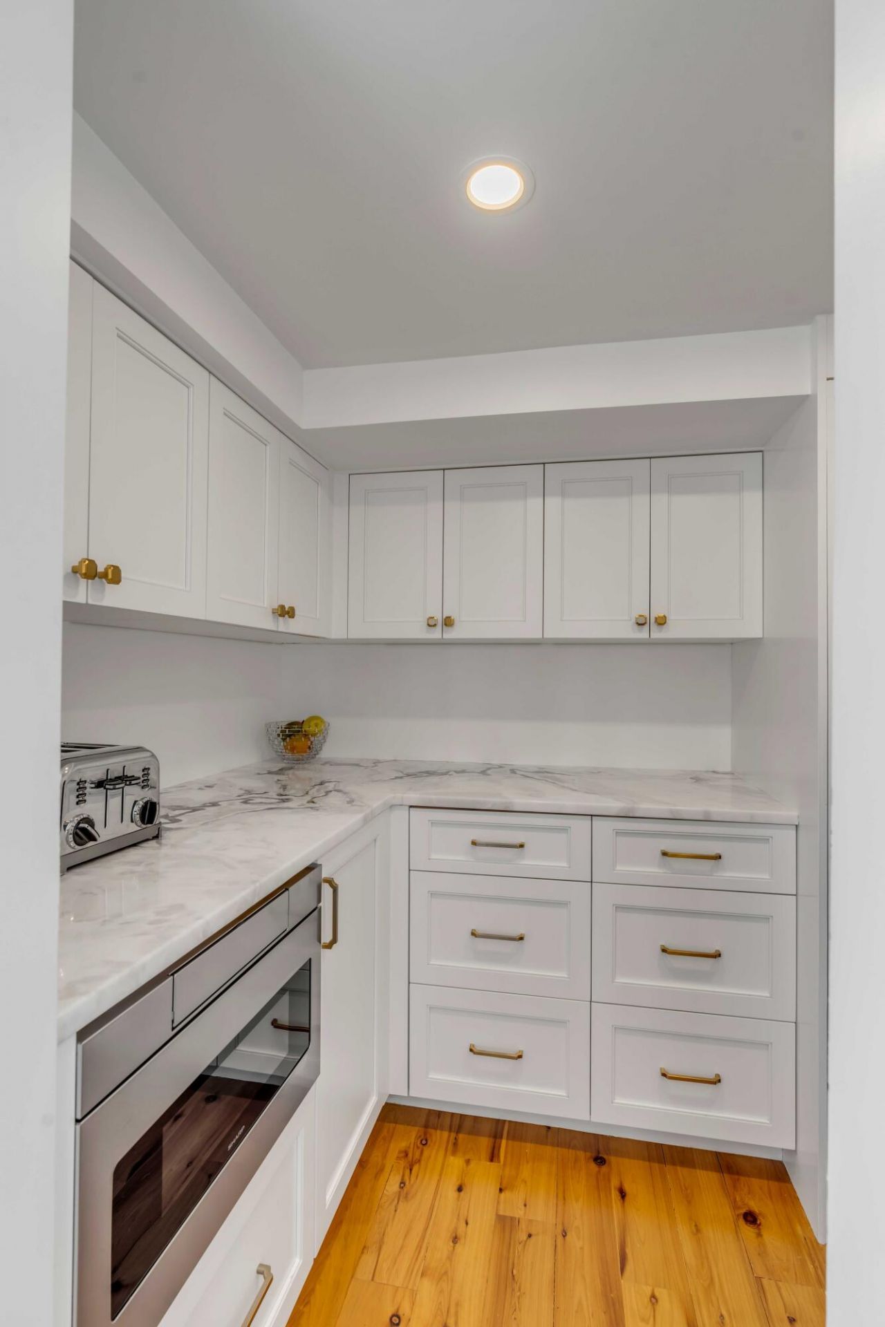 904 Middle Street Photo 17