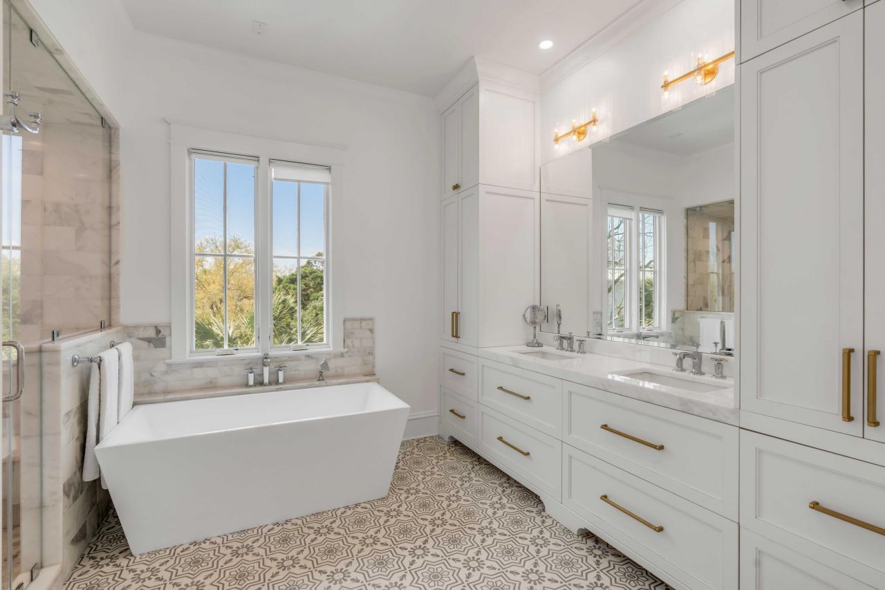 904 Middle Street Photo 27