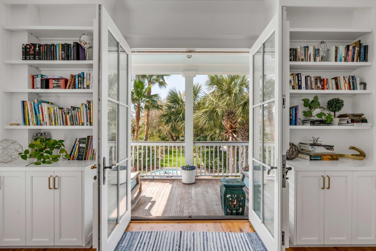 904 Middle Street Photo 44