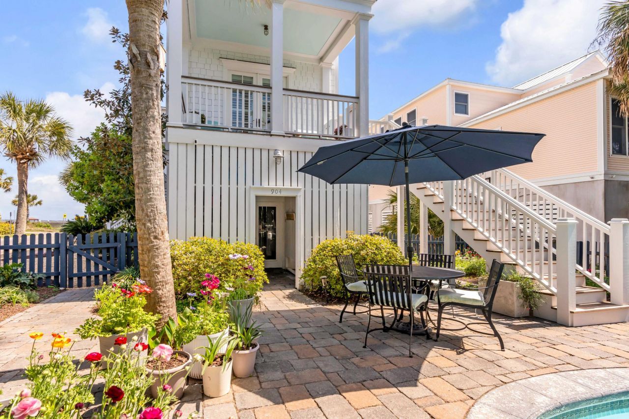 904 Middle Street Photo 47