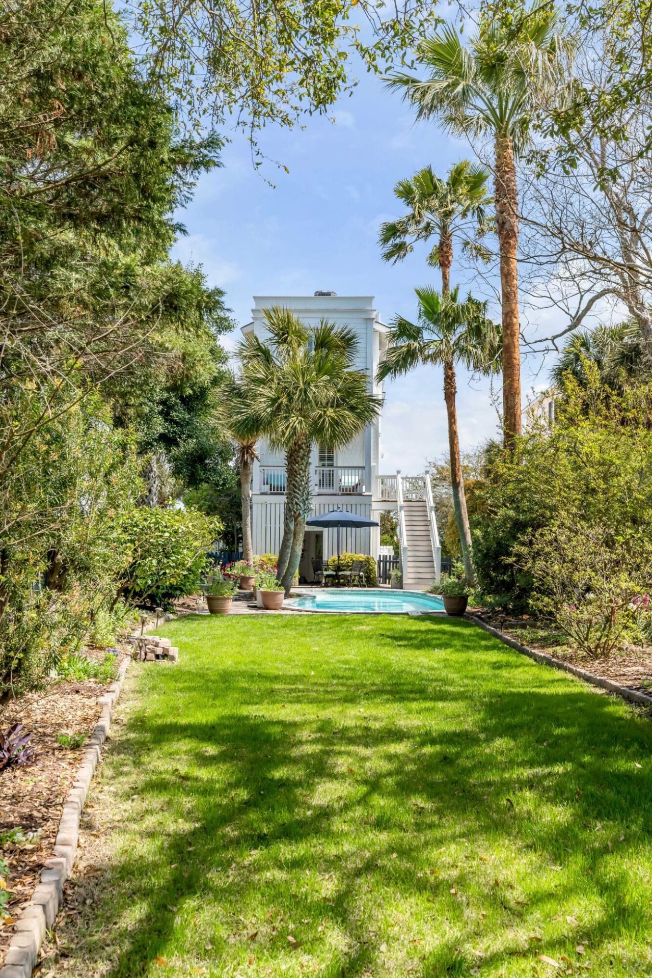 904 Middle Street Photo 49