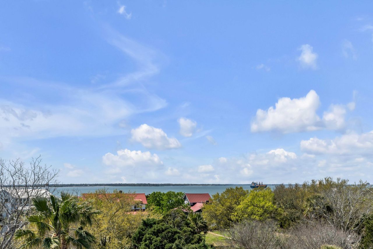 904 Middle Street Photo 54