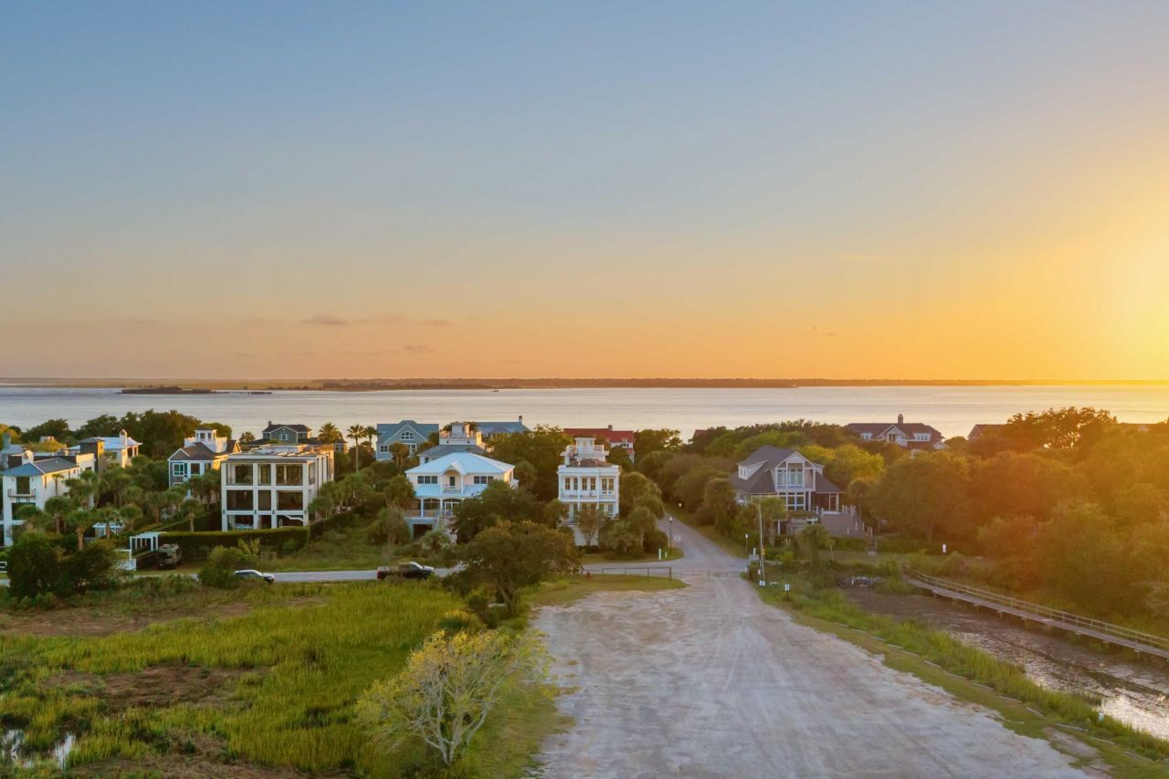 904 Middle Street Photo 60