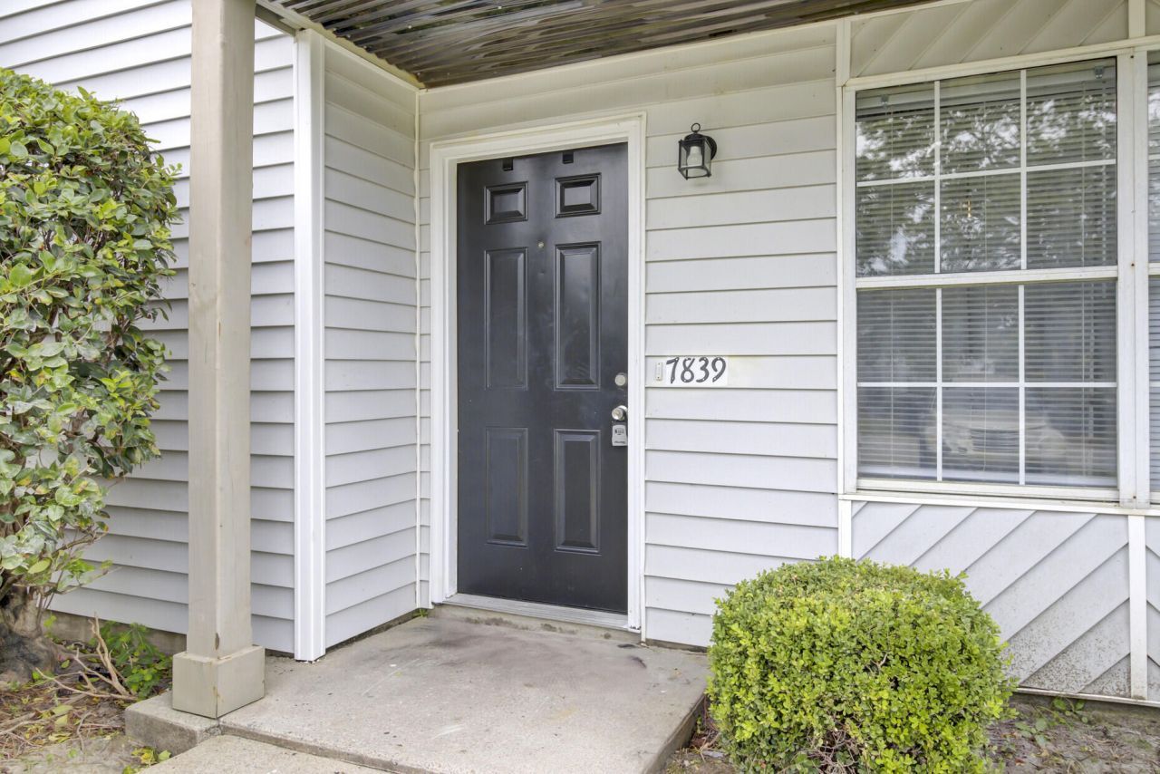 7839 Sandida Court Photo 8