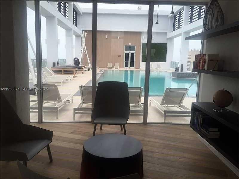 151 SE 1st St, Unit 3010, Miami, FL 33131 Photo