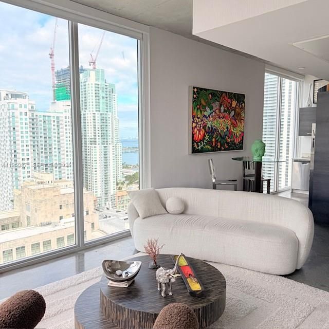 151 SE 1st St, Unit 3010, Miami, FL 33131 Photo