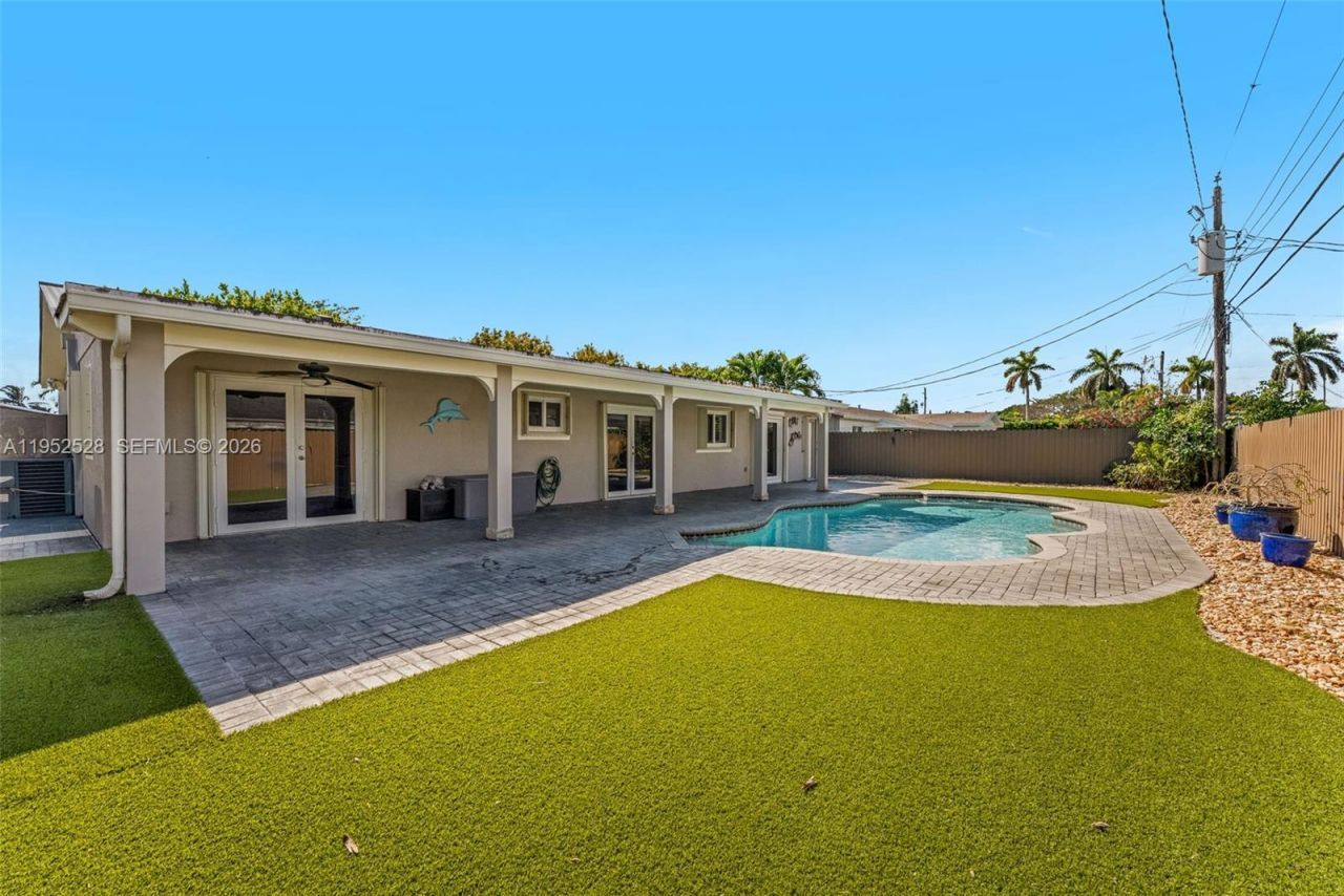 9567 SW 59th Ter, Miami, FL 33173 Photo