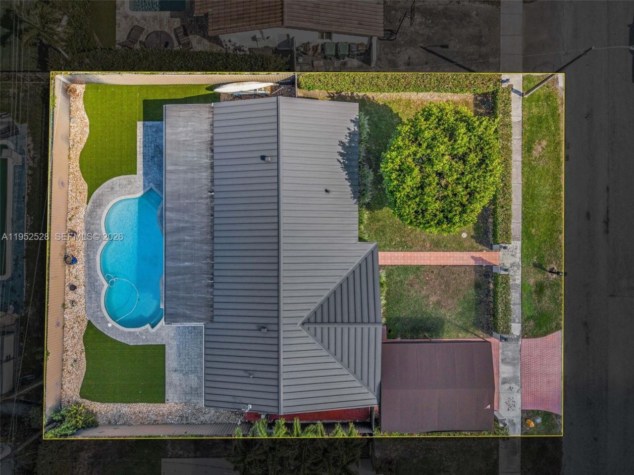 9567 SW 59th Ter, Miami, FL 33173 Photo